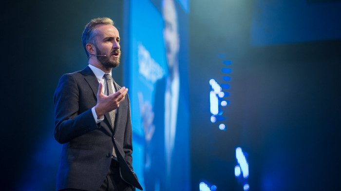 &copy; Dan Taylor unter https://www.facebook.com/bitsandpretzels