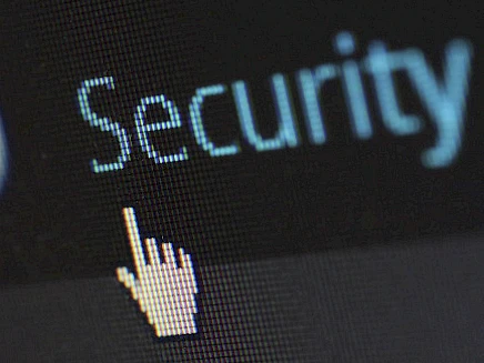 2-Faktor-Authenti&shy;fizierung: Mehr Schutz für Online&shy;konten und persönliche Daten